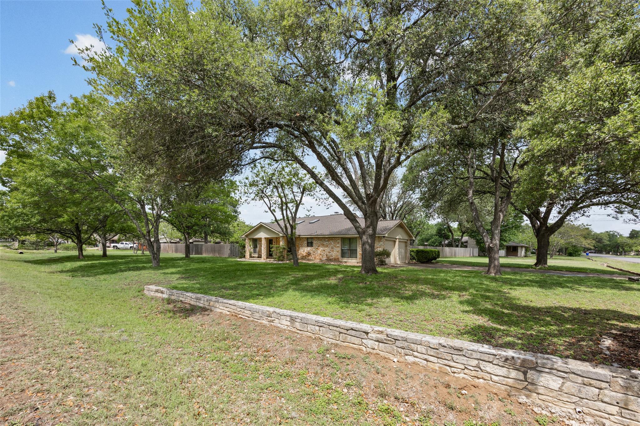 314 Willet Dr, Buda, TX 78610