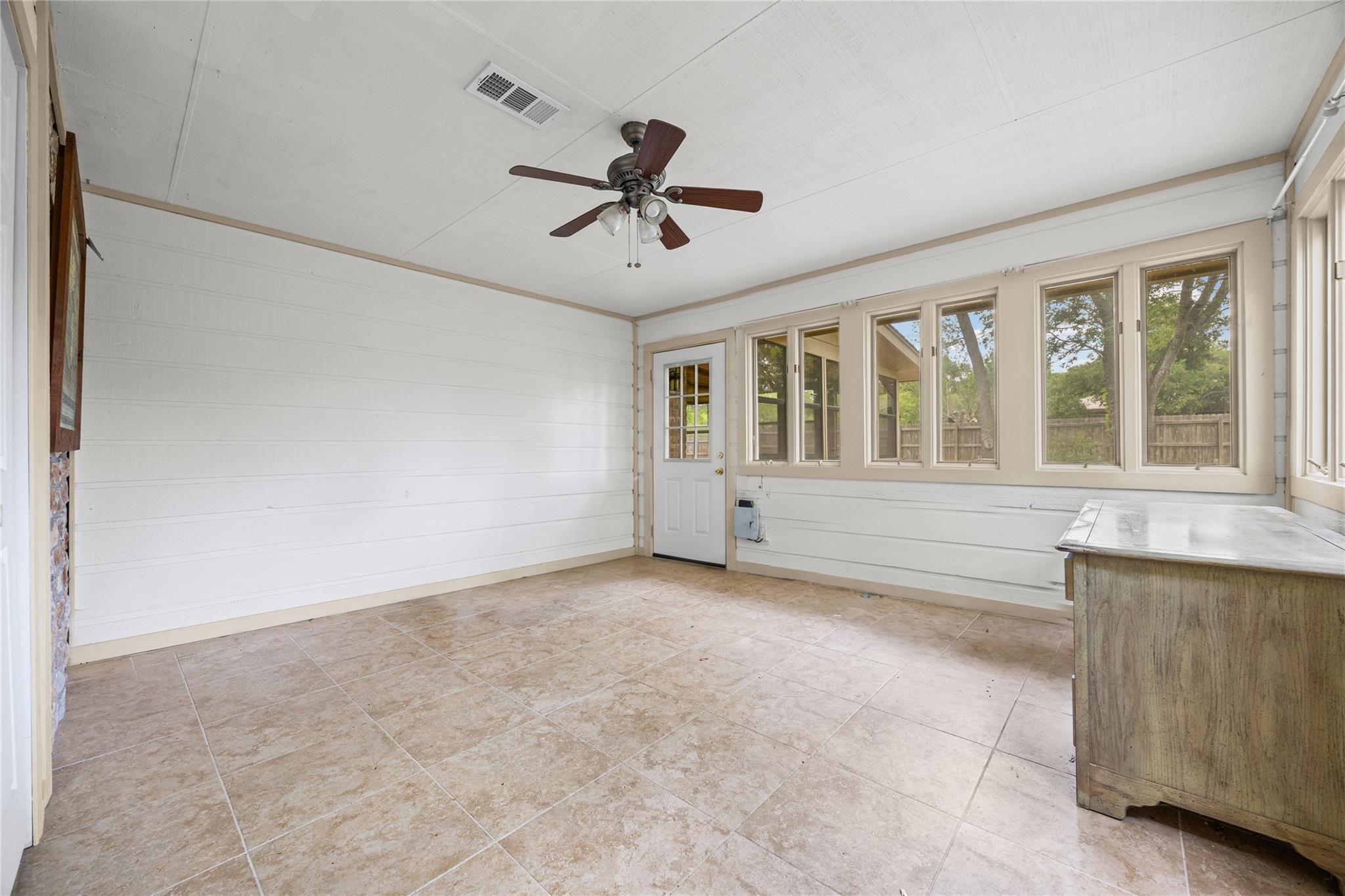 314 Willet Dr, Buda, TX 78610