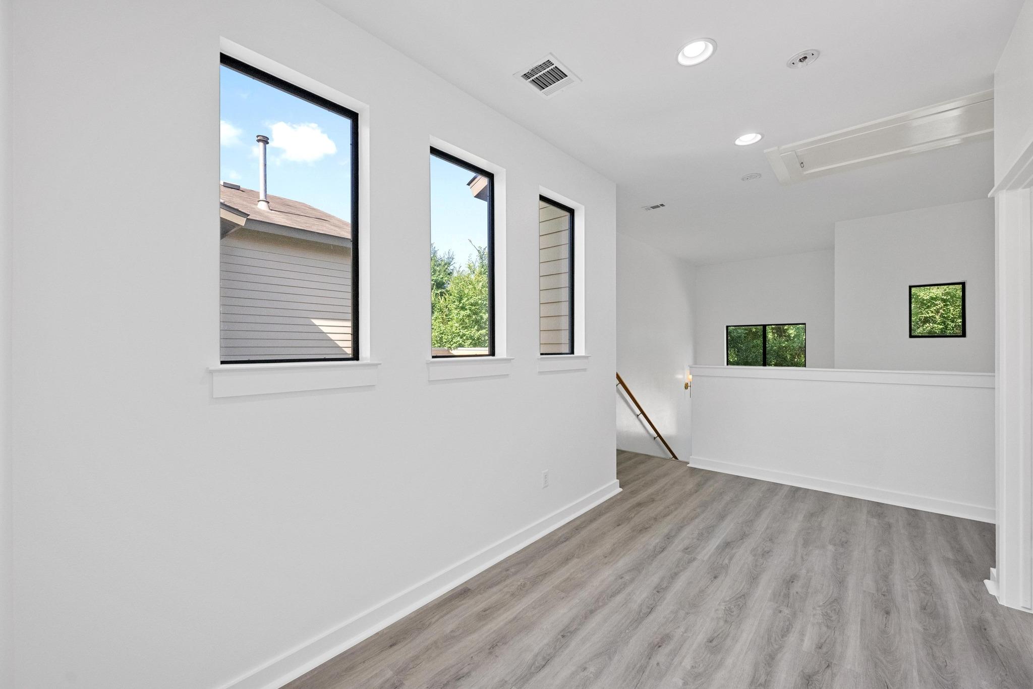 2815 Corbin Ln, Austin, TX 78704