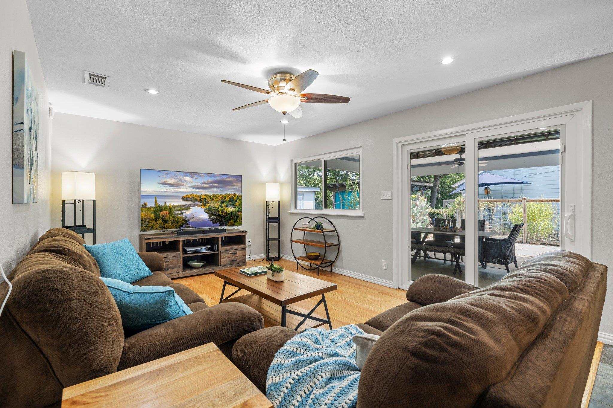 504 Heartwood Dr, Austin, TX 78745