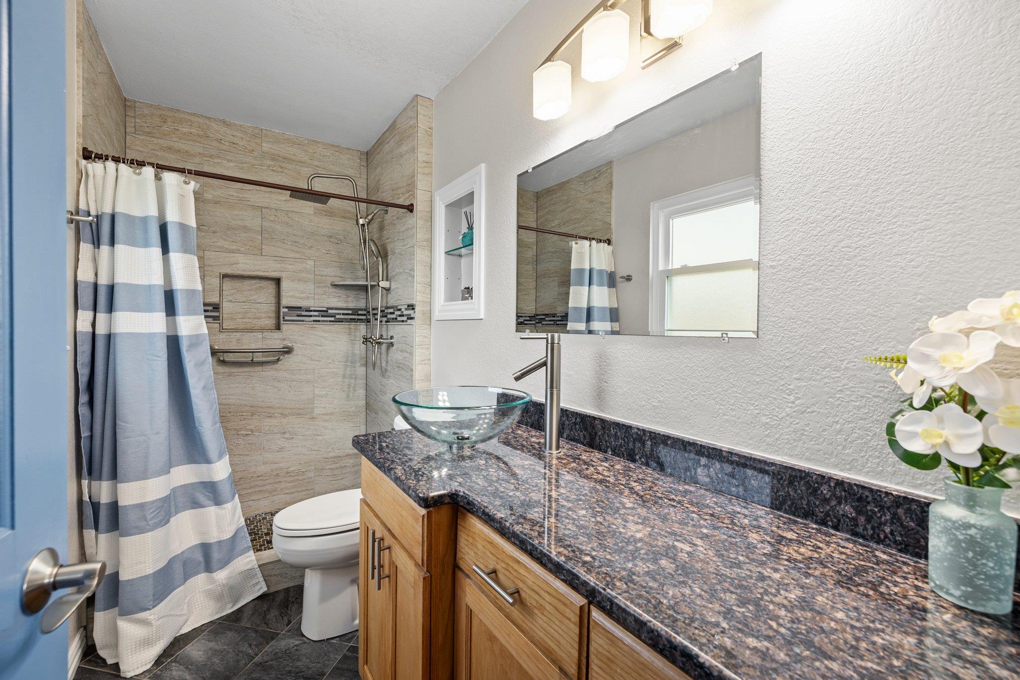 504 Heartwood Dr, Austin, TX 78745