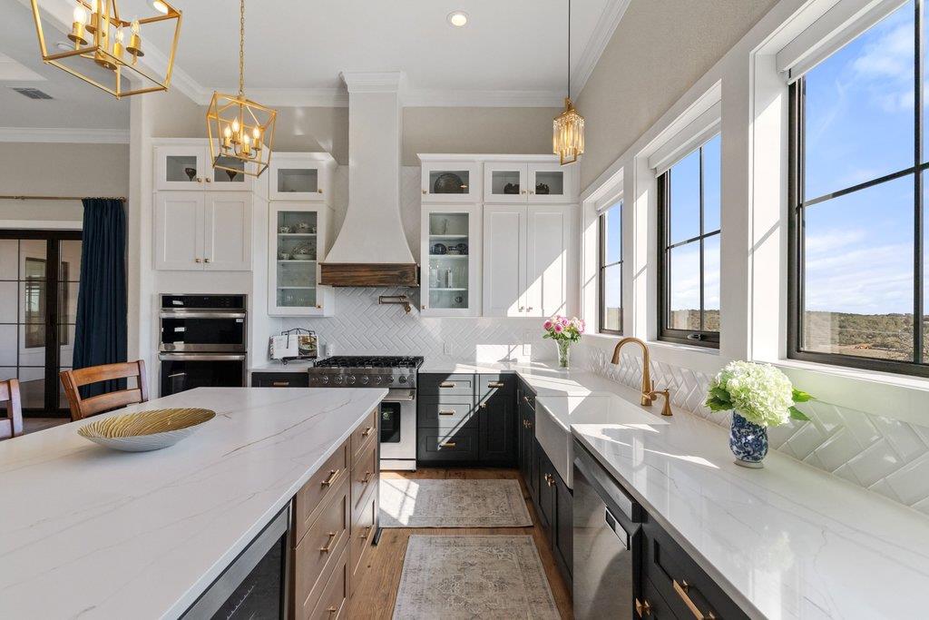 2415 Comal Springs, Canyon Lake, TX 78133