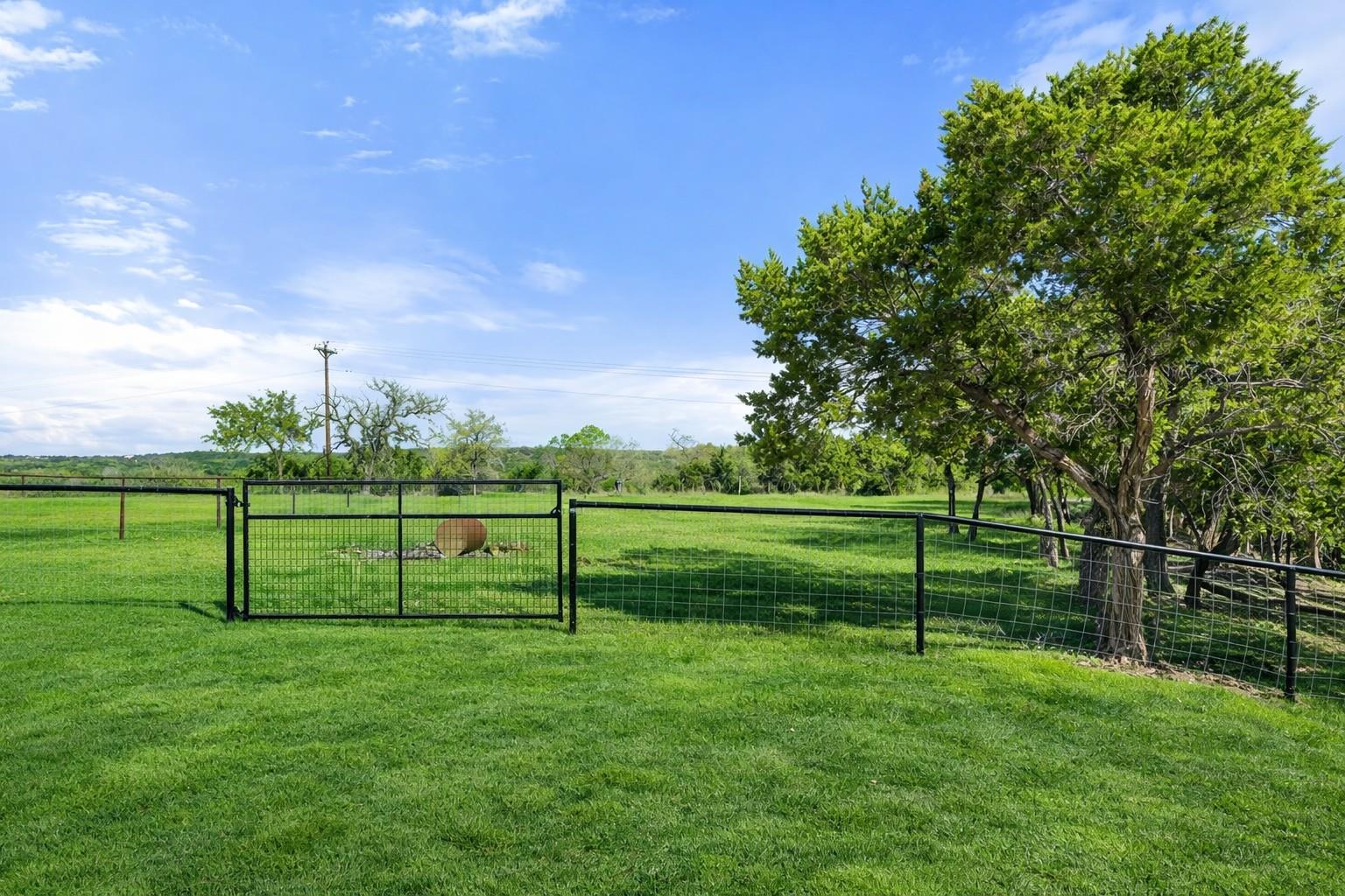 2415 Comal Springs, Canyon Lake, TX 78133