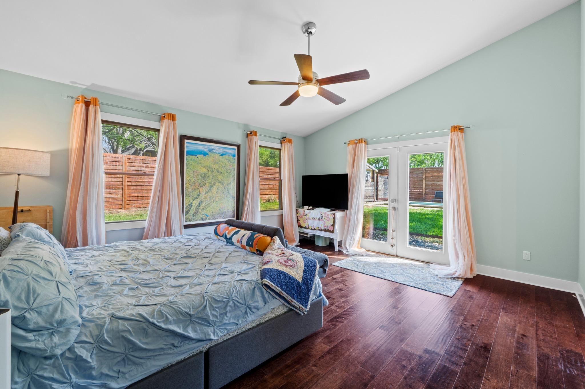 7501 Grover Ave, Austin, TX 78757