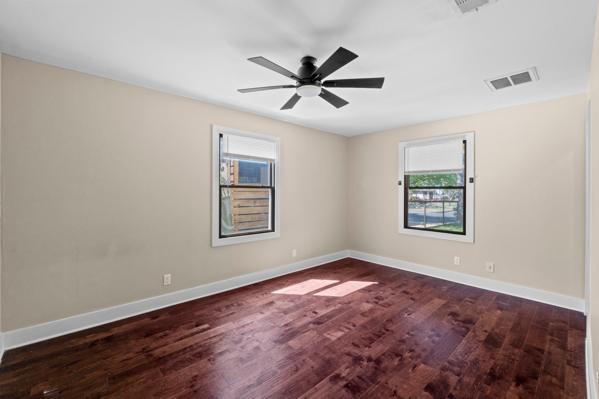 7501 Grover Ave, Austin, TX 78757