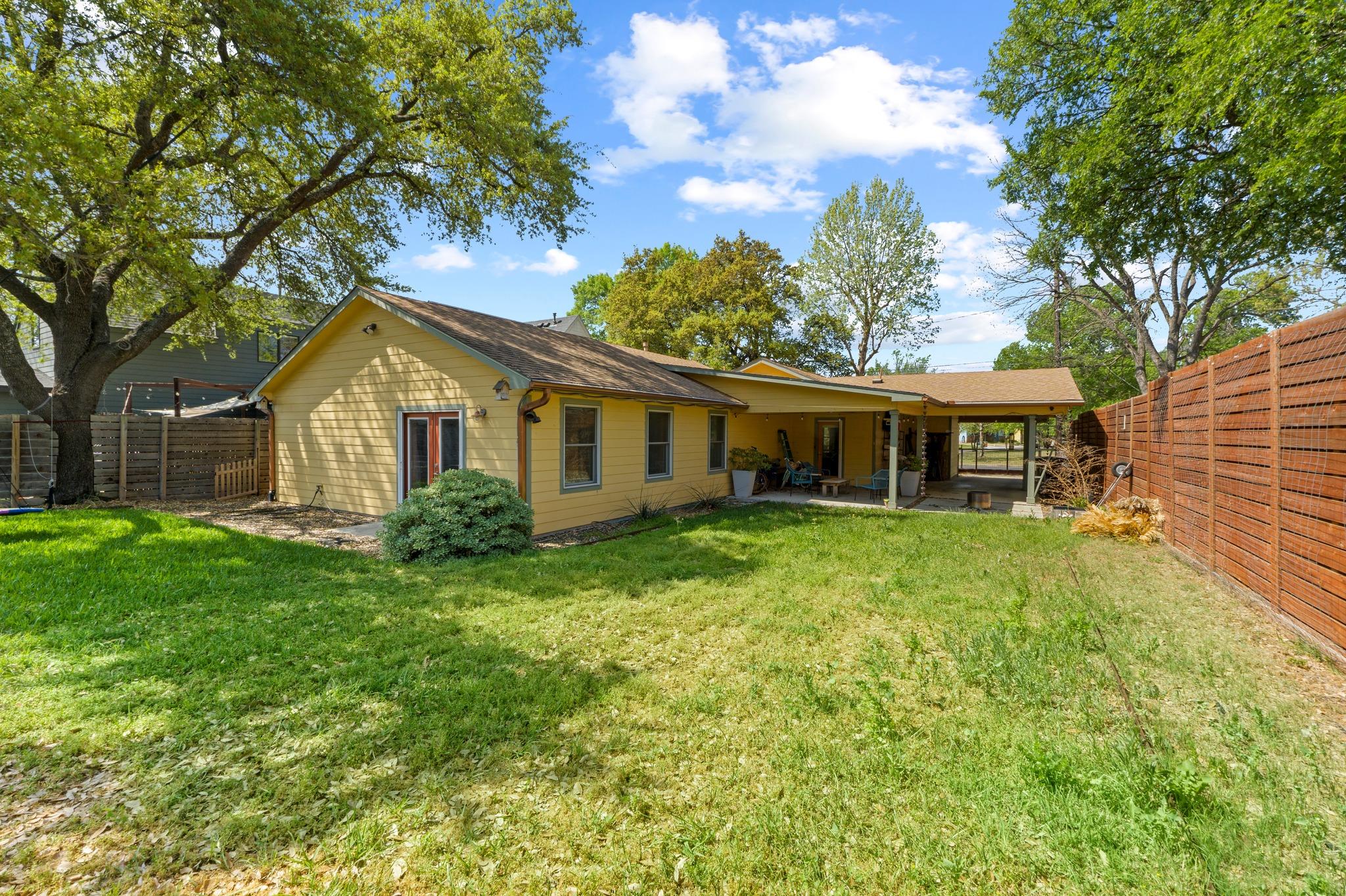 7501 Grover Ave, Austin, TX 78757