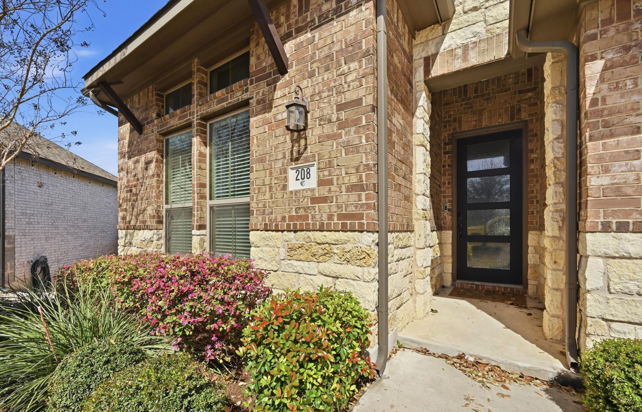 208 W Branch Rd, Kyle, TX 78640