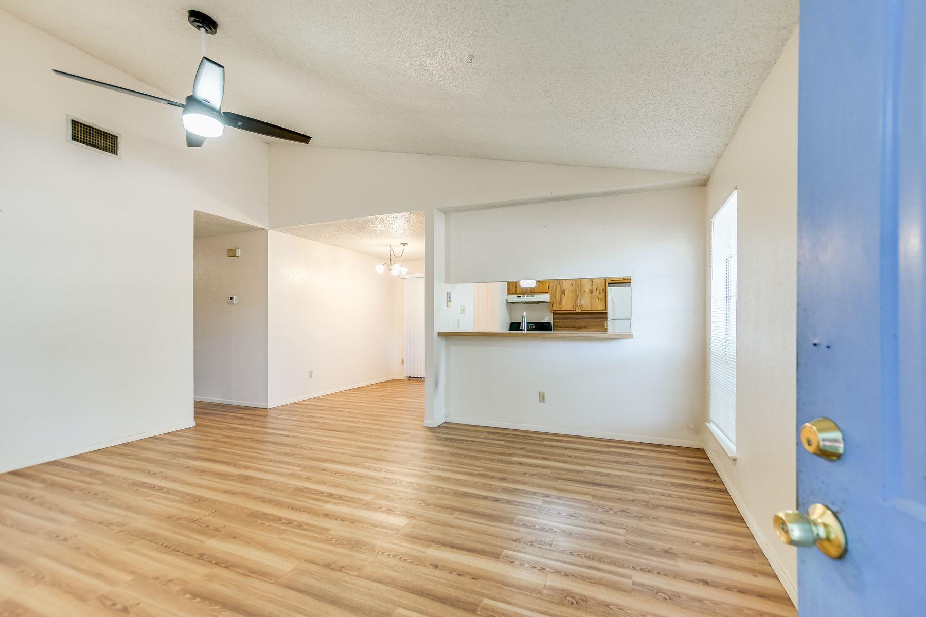 11948 Sunhillow Bnd # A & B, Austin, TX 78758