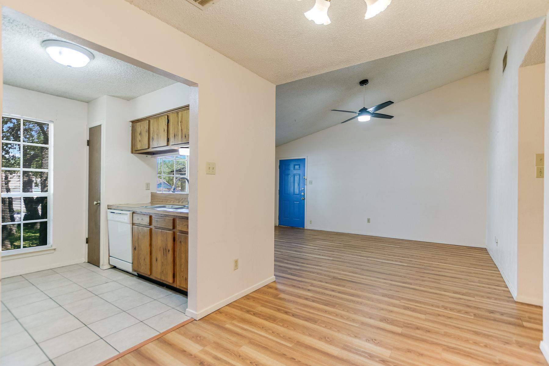 11948 Sunhillow Bnd # A & B, Austin, TX 78758