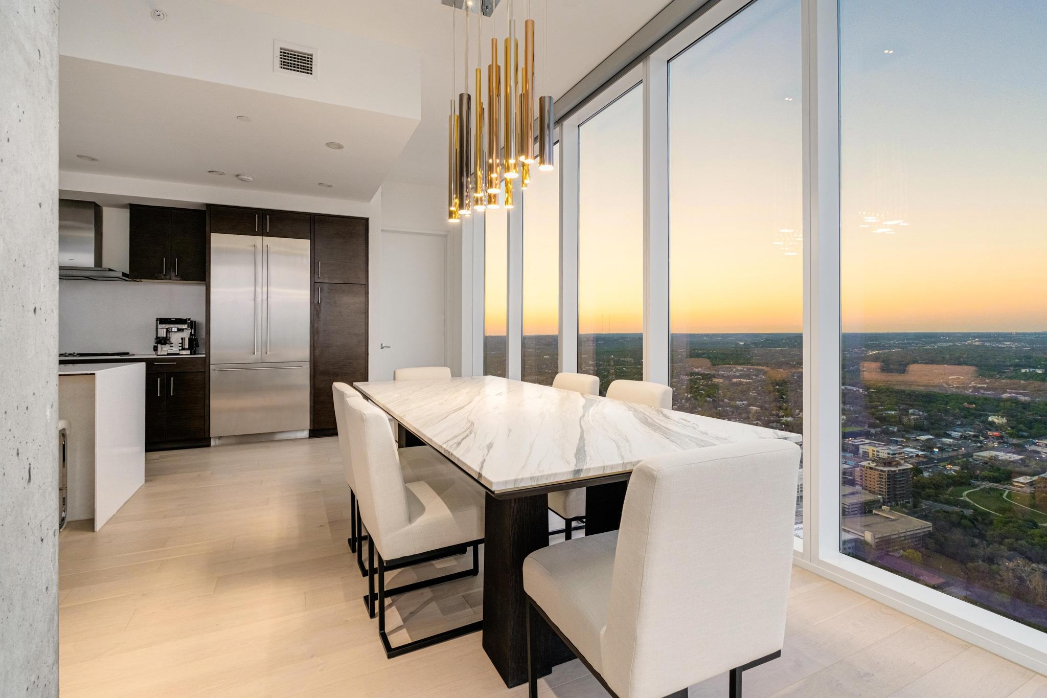 301 West Ave # 5302, Austin, TX 78701