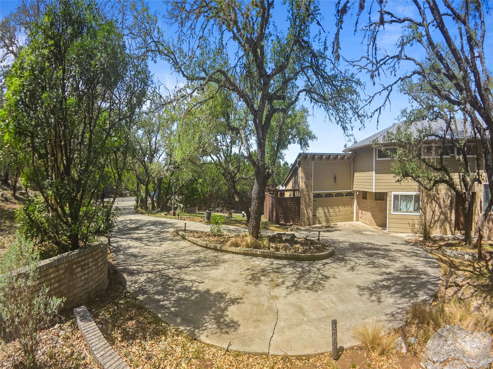 798 Fawn Trl, Canyon Lake, TX 78133