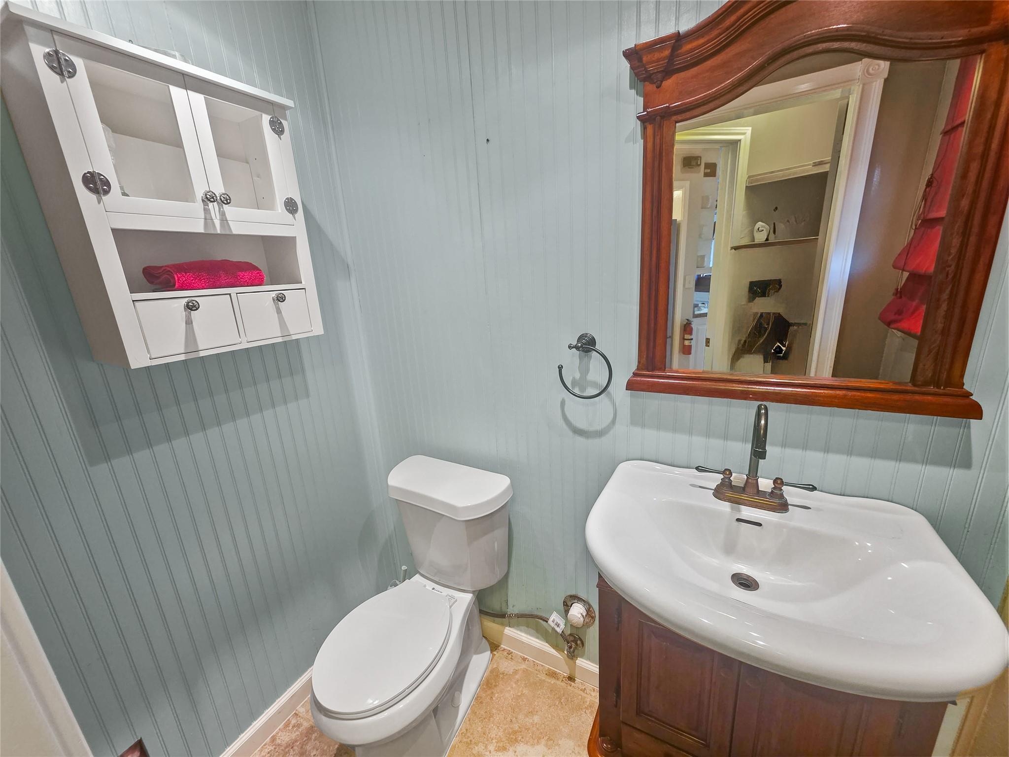 798 Fawn Trl, Canyon Lake, TX 78133