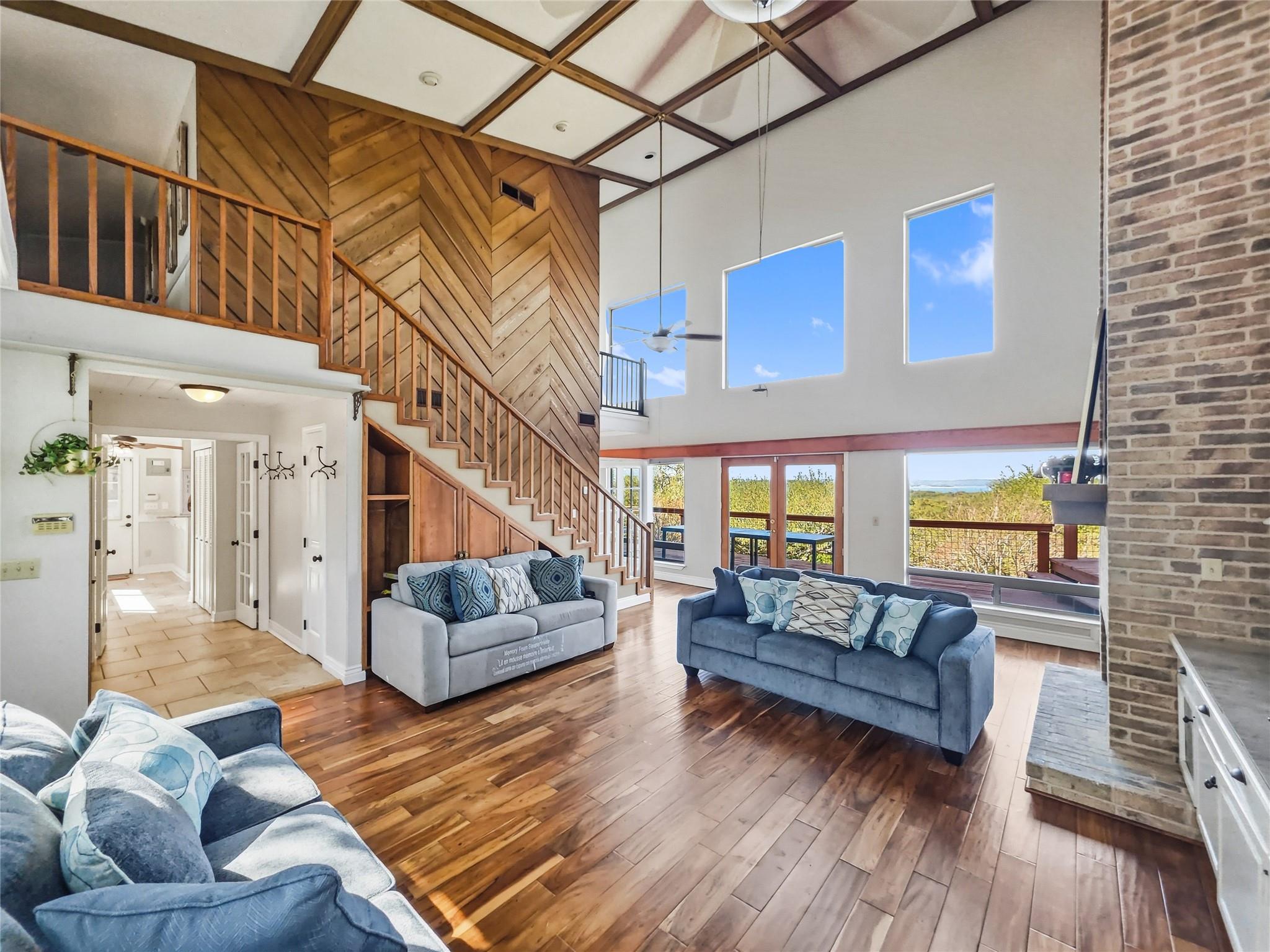 798 Fawn Trl, Canyon Lake, TX 78133