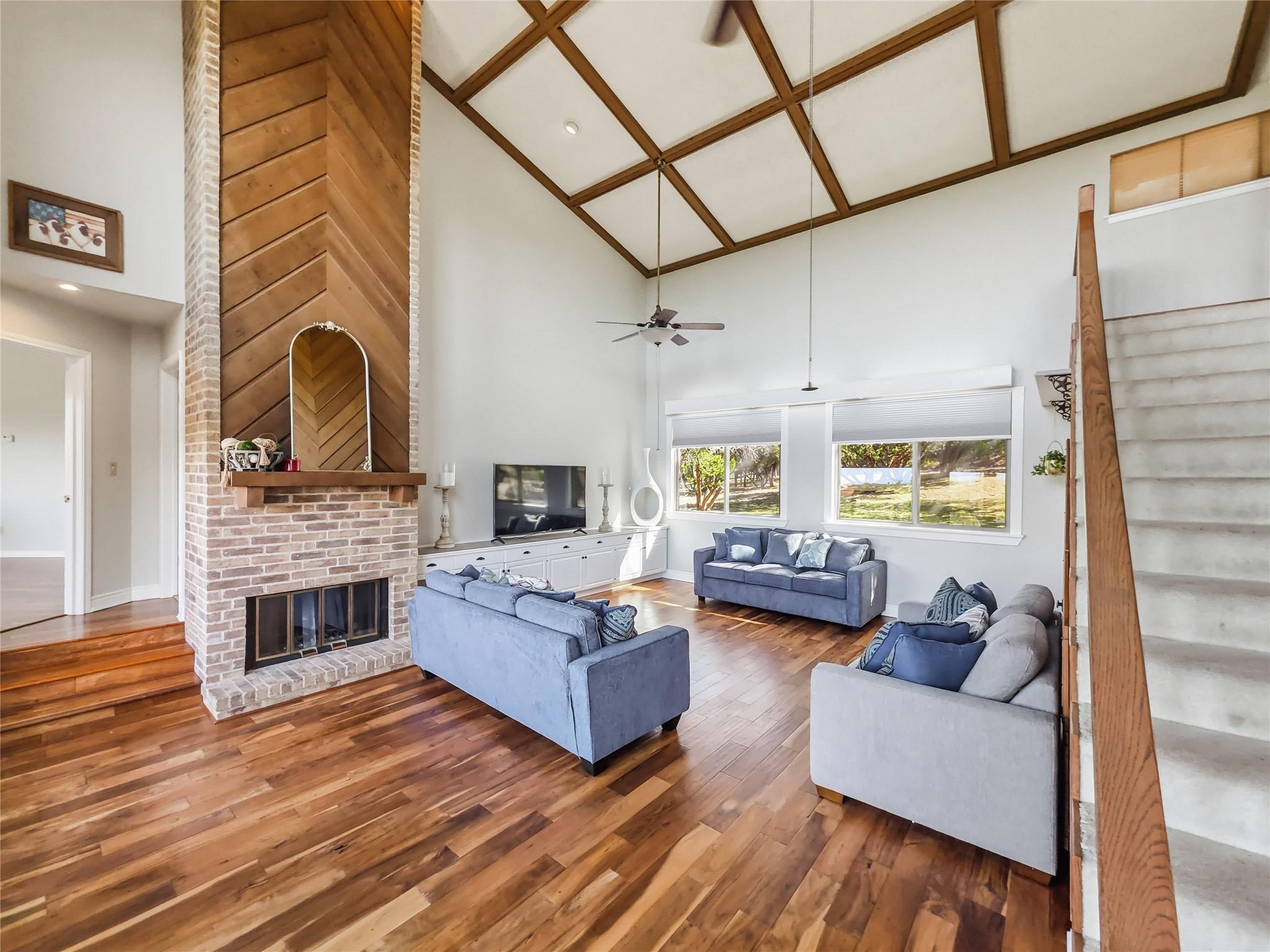 798 Fawn Trl, Canyon Lake, TX 78133