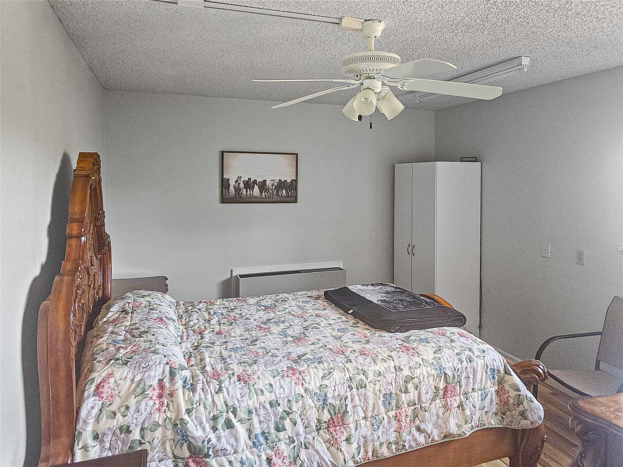 798 Fawn Trl, Canyon Lake, TX 78133