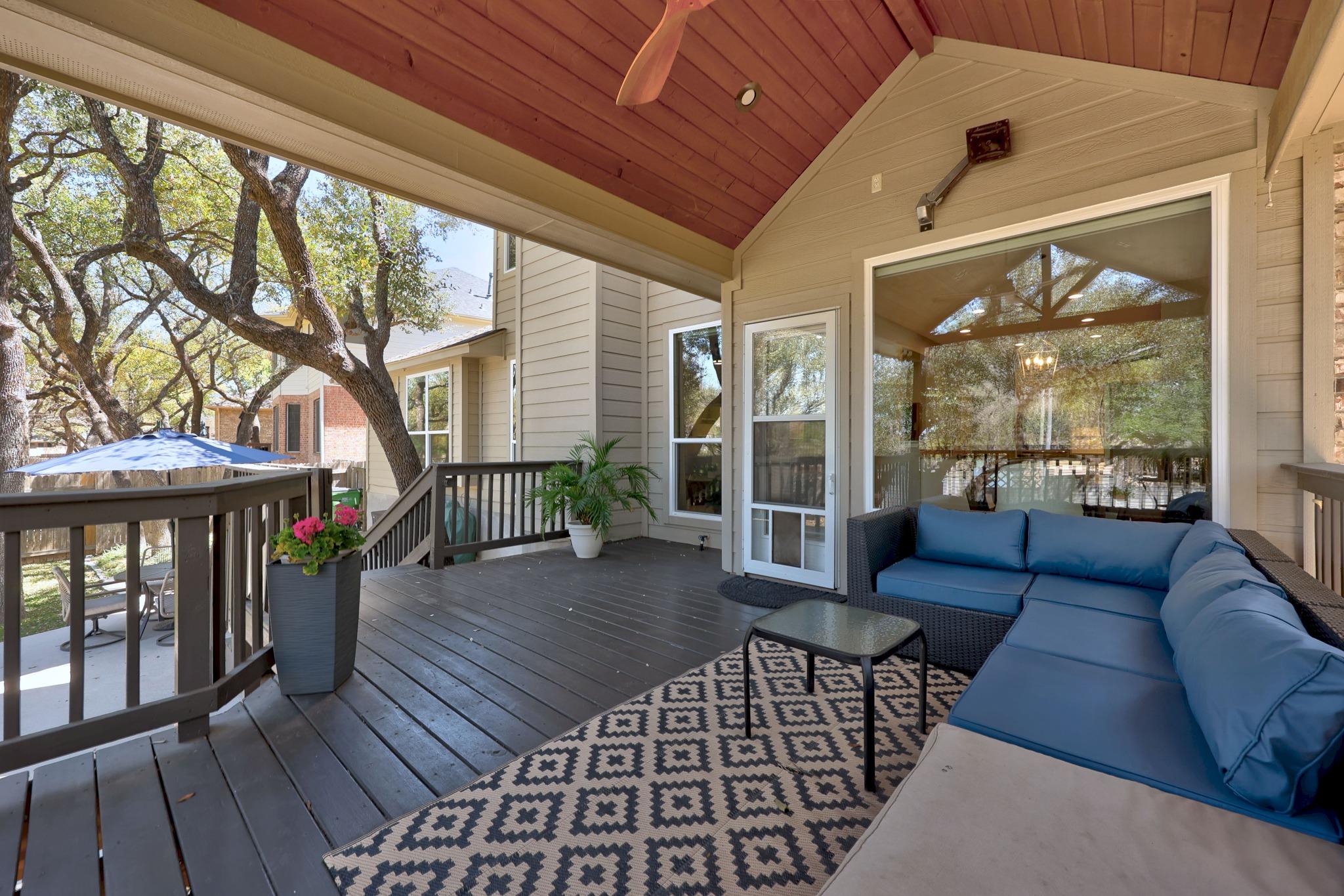 17041 Capri Isle Ln, Austin, TX 78717