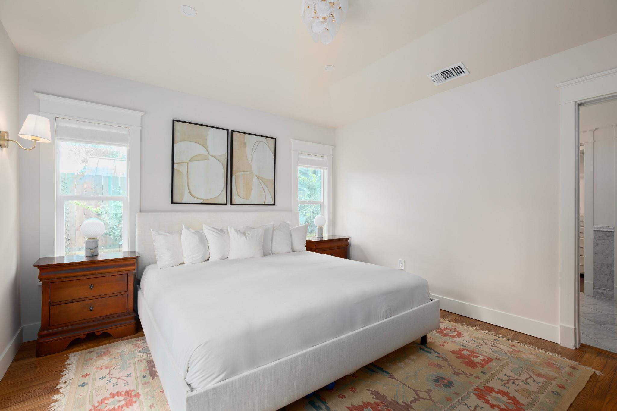 2109 Travis Heights Blvd, Austin, TX 78704