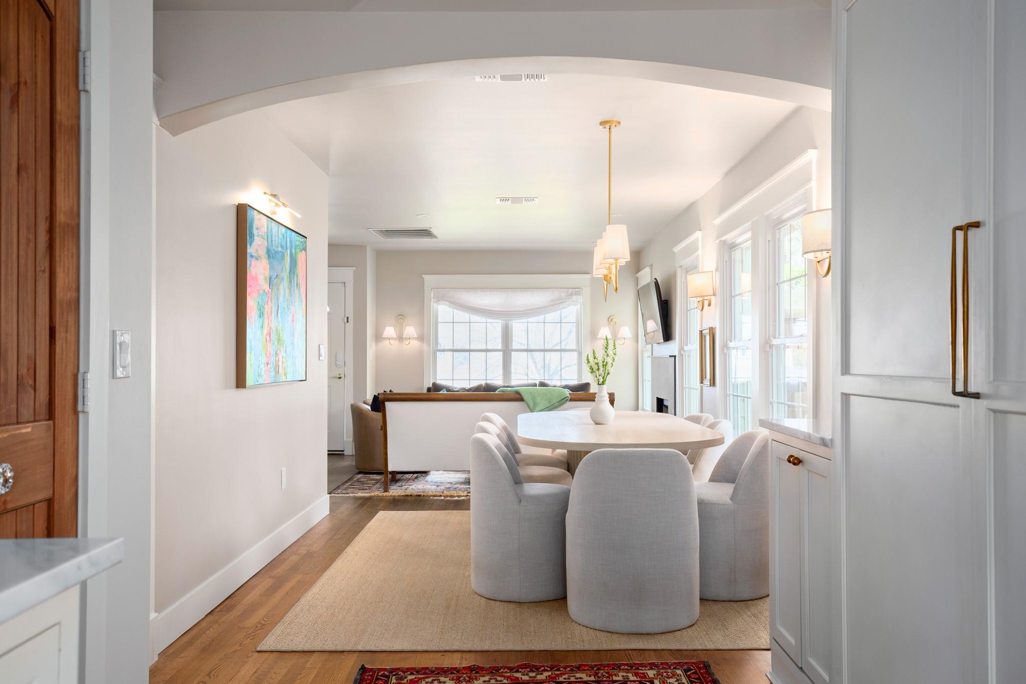 2109 Travis Heights Blvd, Austin, TX 78704