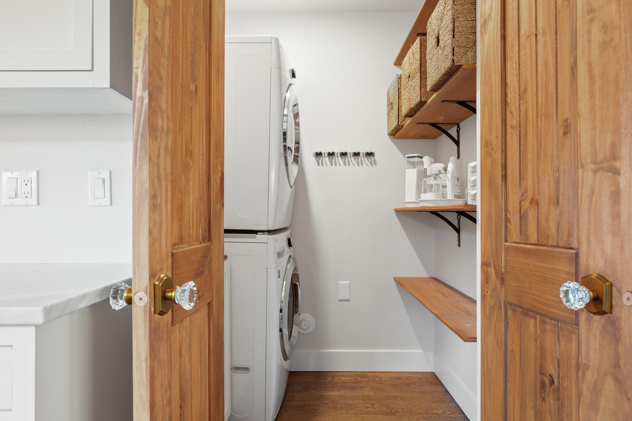 2109 Travis Heights Blvd, Austin, TX 78704