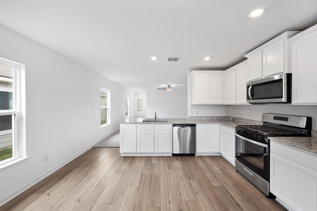 585 Aplite Pass, Maxwell, TX 78656