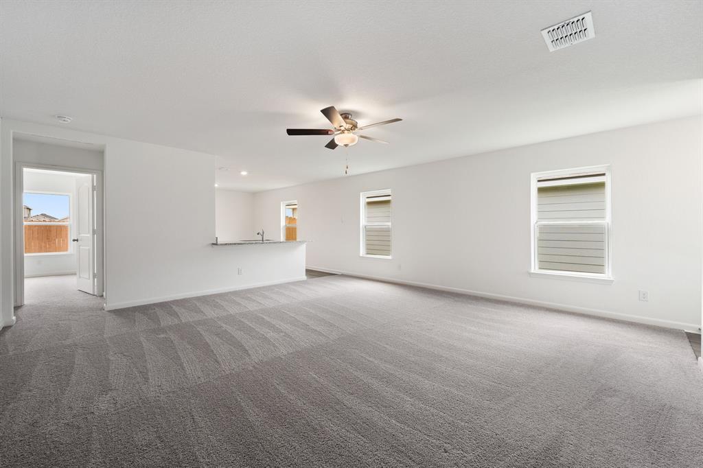 585 Aplite Pass, Maxwell, TX 78656