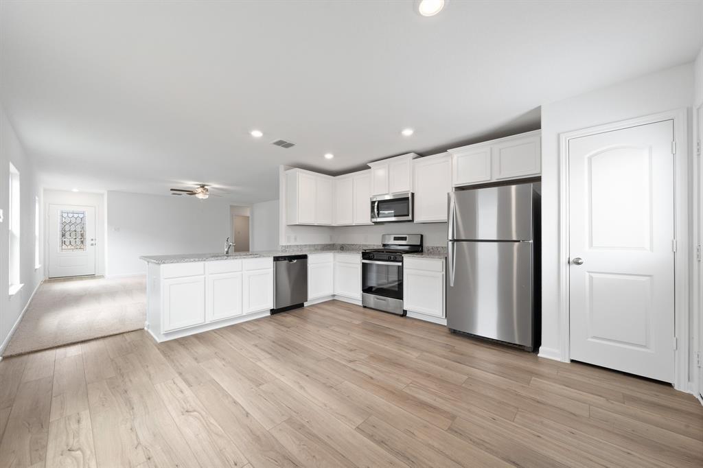 585 Aplite Pass, Maxwell, TX 78656