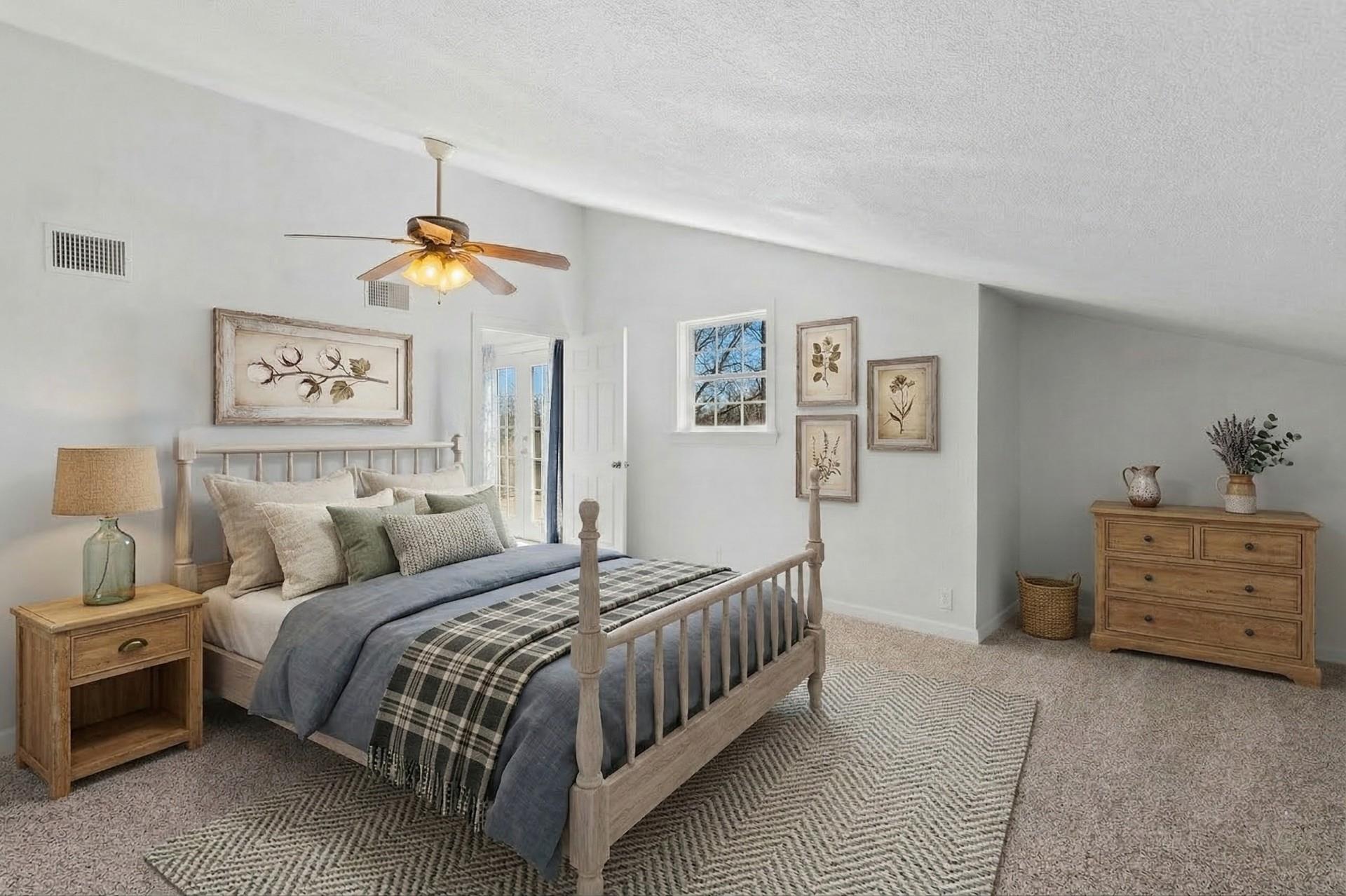 168 Potato Smith Rd, Elgin, TX 78621