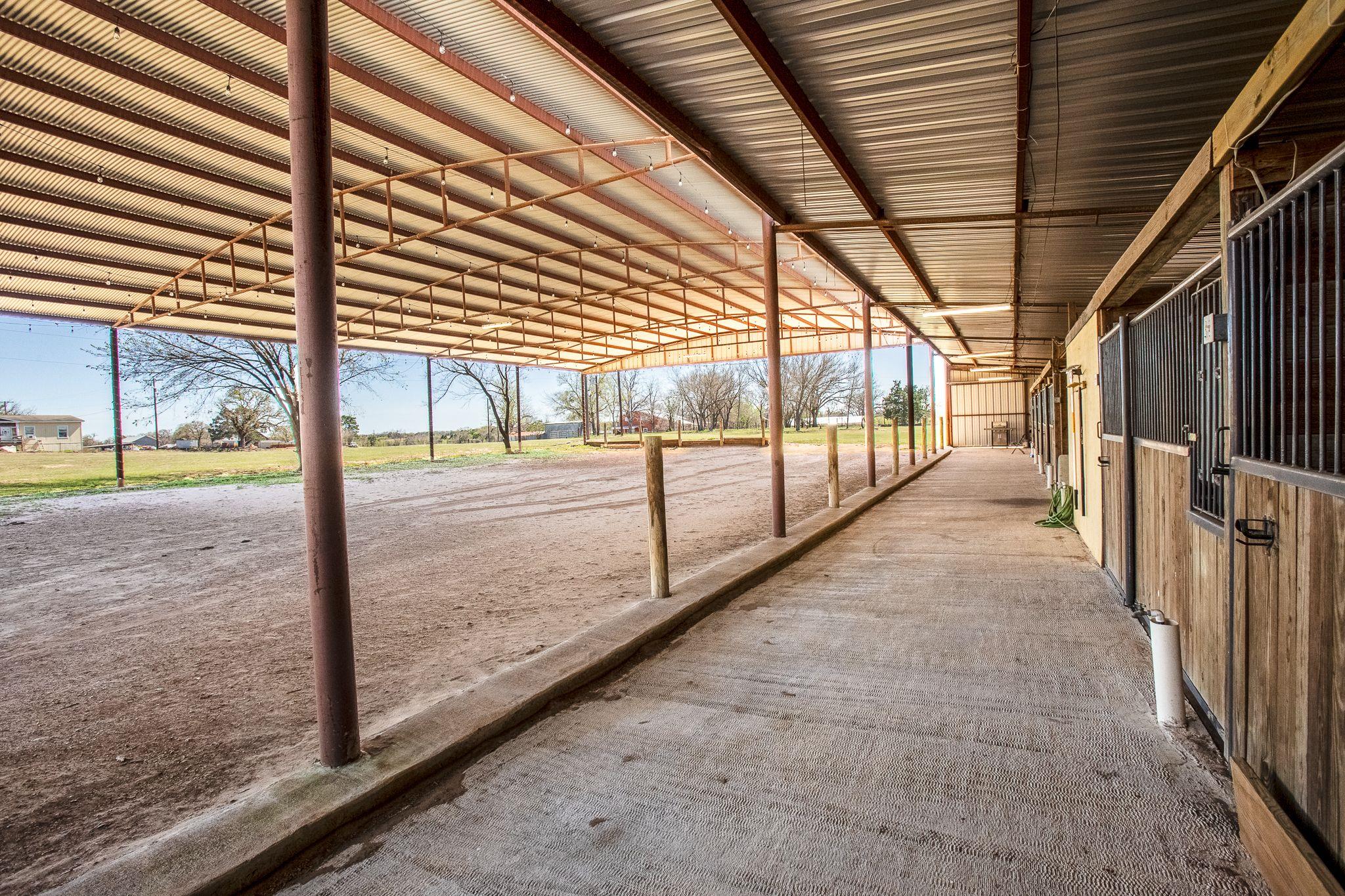 168 Potato Smith Rd, Elgin, TX 78621