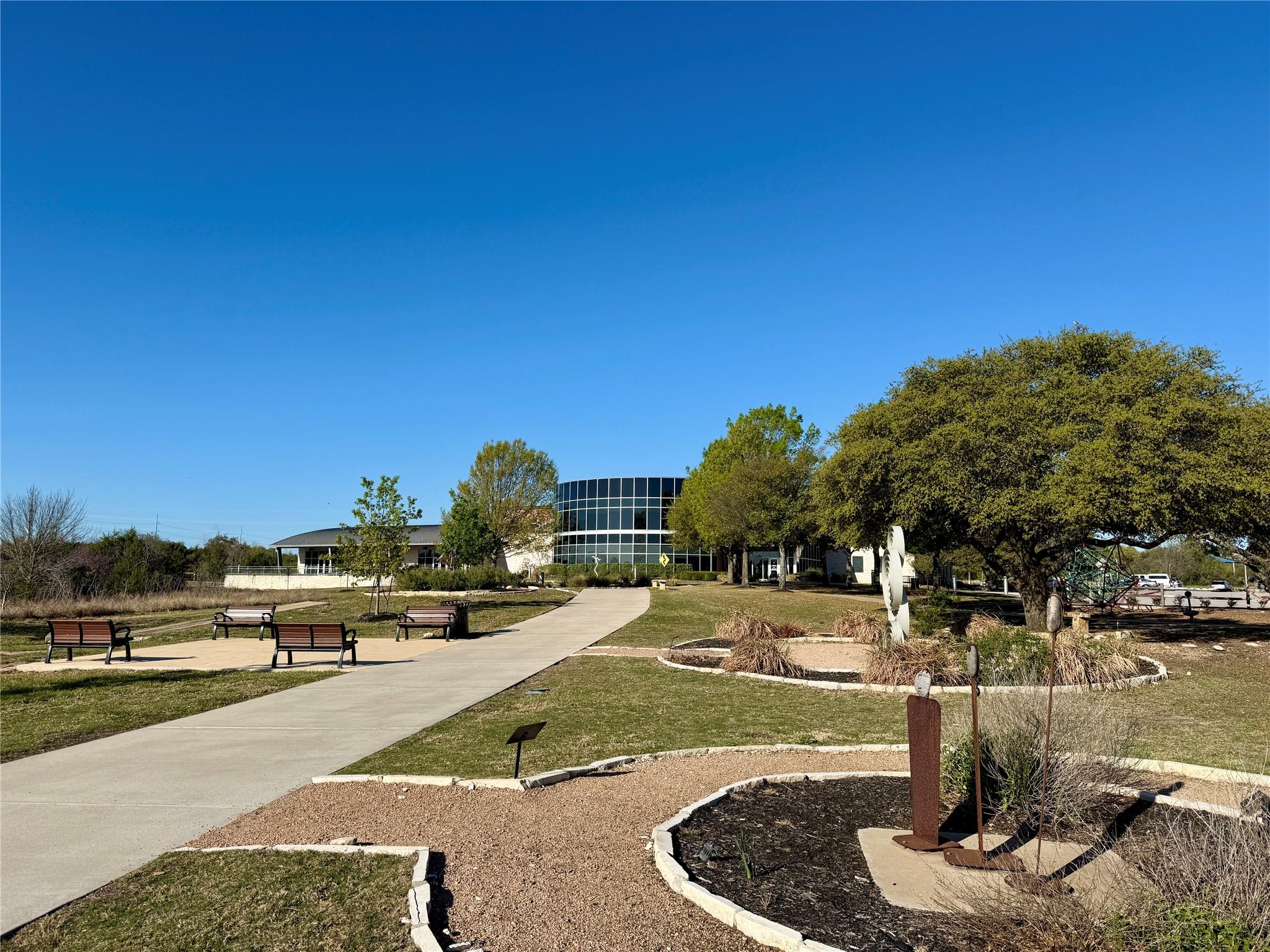 1044 Lost Pines Ln, Cedar Park, TX 78613