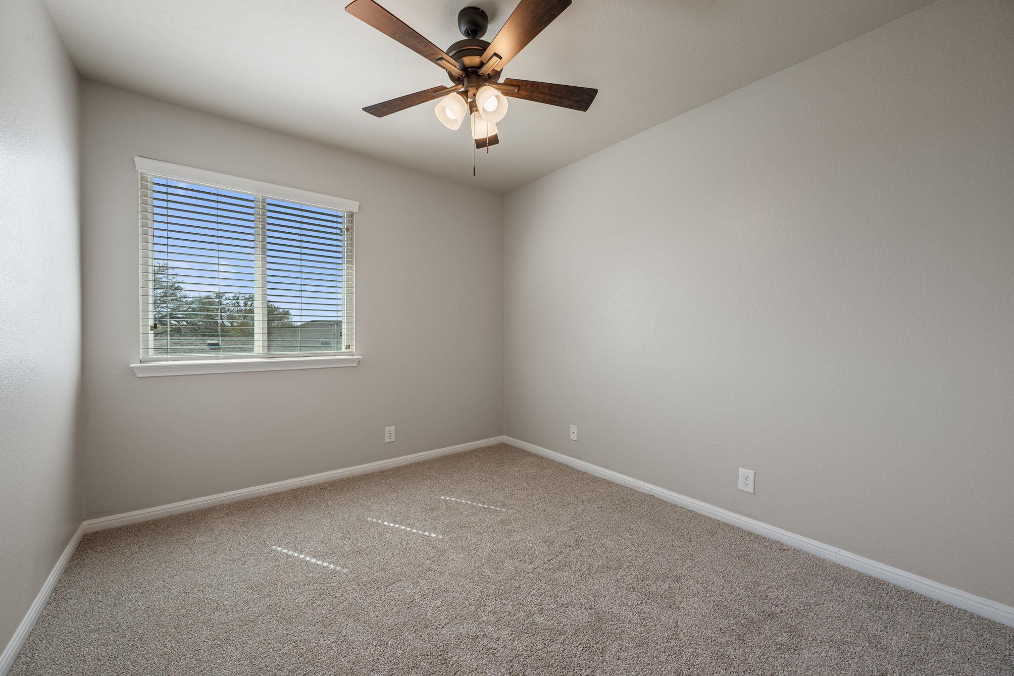 1044 Lost Pines Ln, Cedar Park, TX 78613