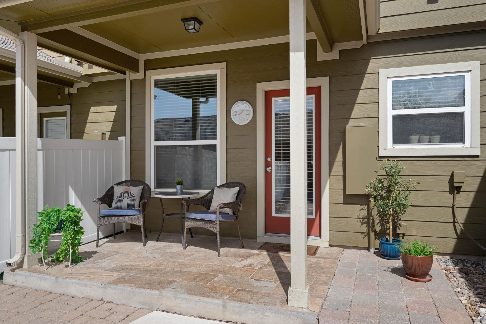 1044 Lost Pines Ln, Cedar Park, TX 78613