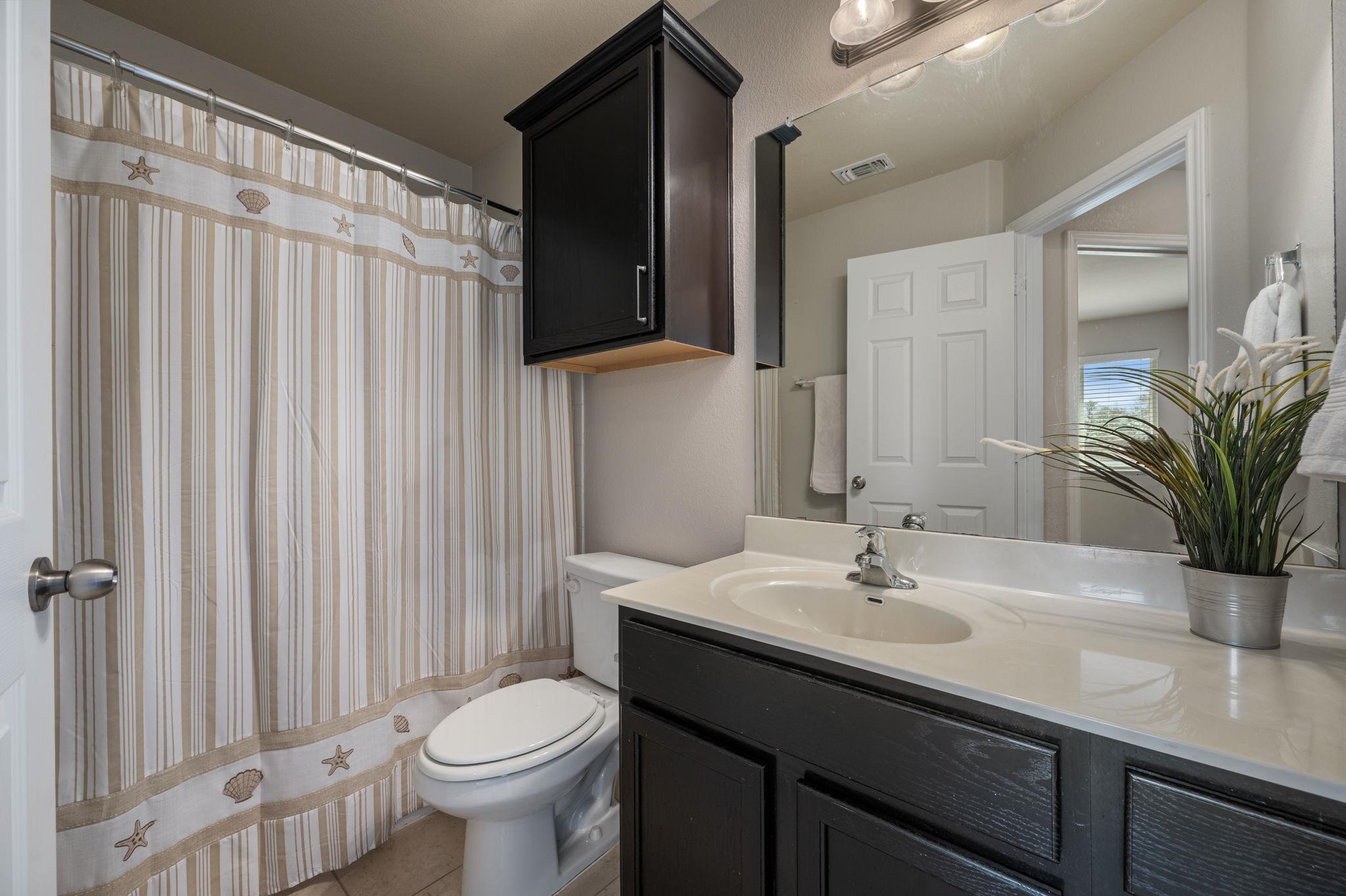 1044 Lost Pines Ln, Cedar Park, TX 78613