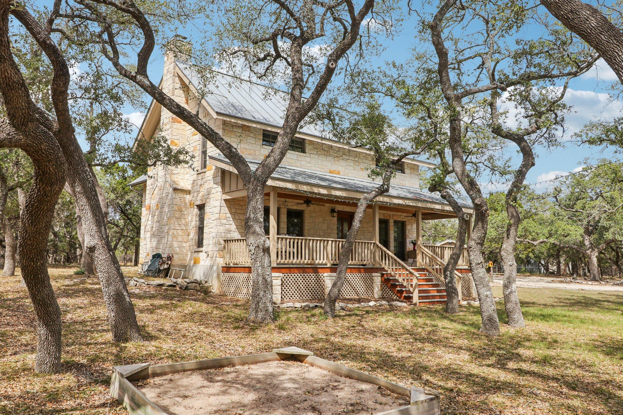 1500 Rebecca Creek Rd, Canyon Lake, TX 78133