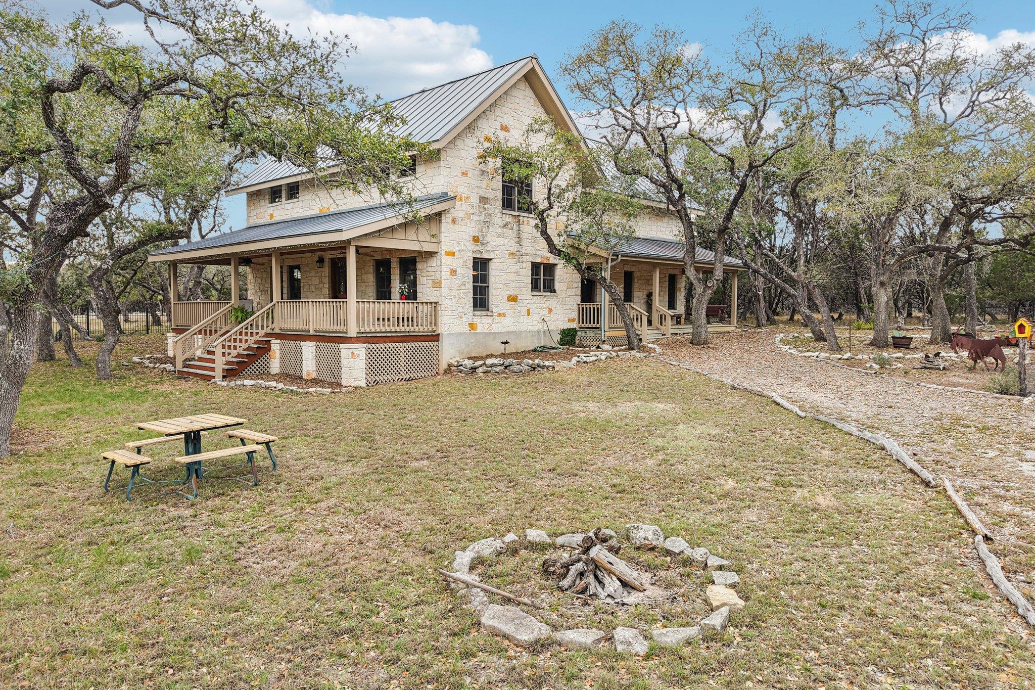 1500 Rebecca Creek Rd, Canyon Lake, TX 78133