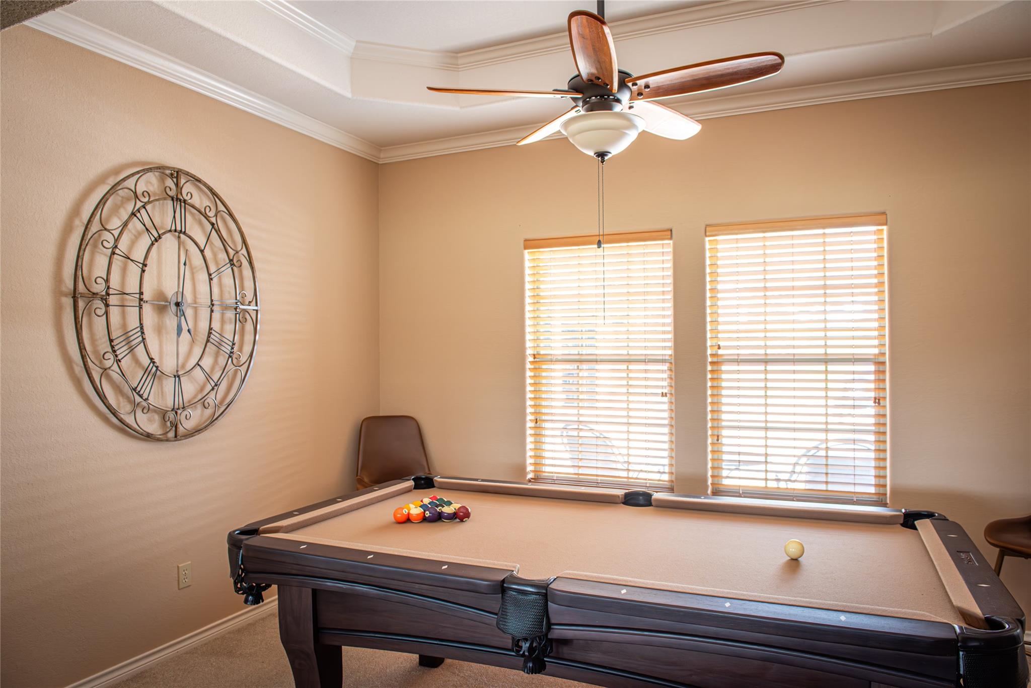 105 Wallace Riddell Dr, Burnet, TX 78611