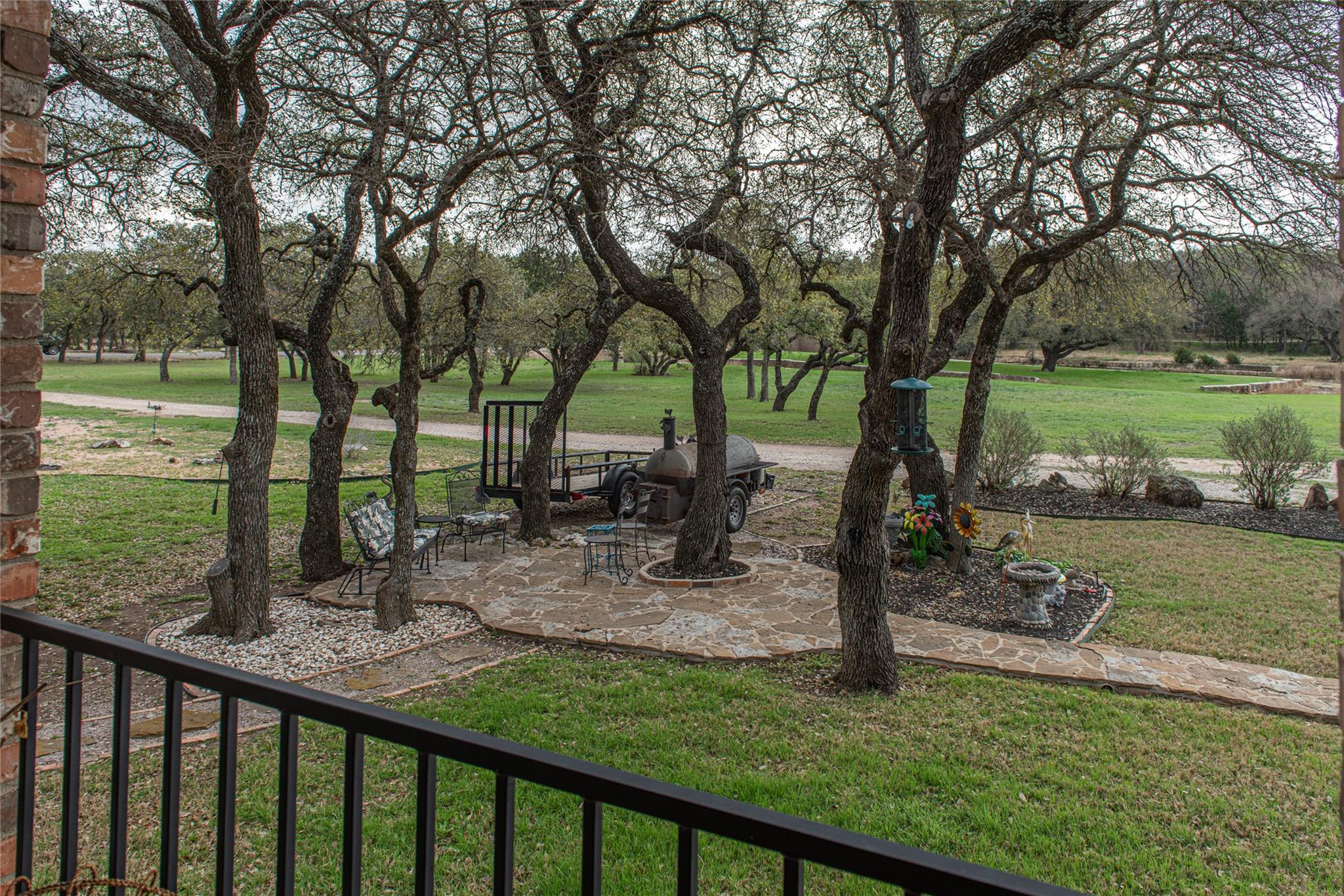 105 Wallace Riddell Dr, Burnet, TX 78611