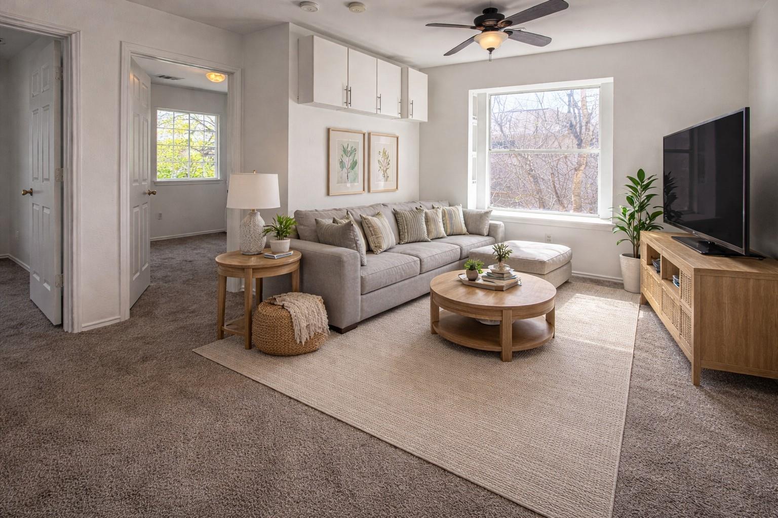 11704 Paul E Anderson Dr, Austin, TX 78748