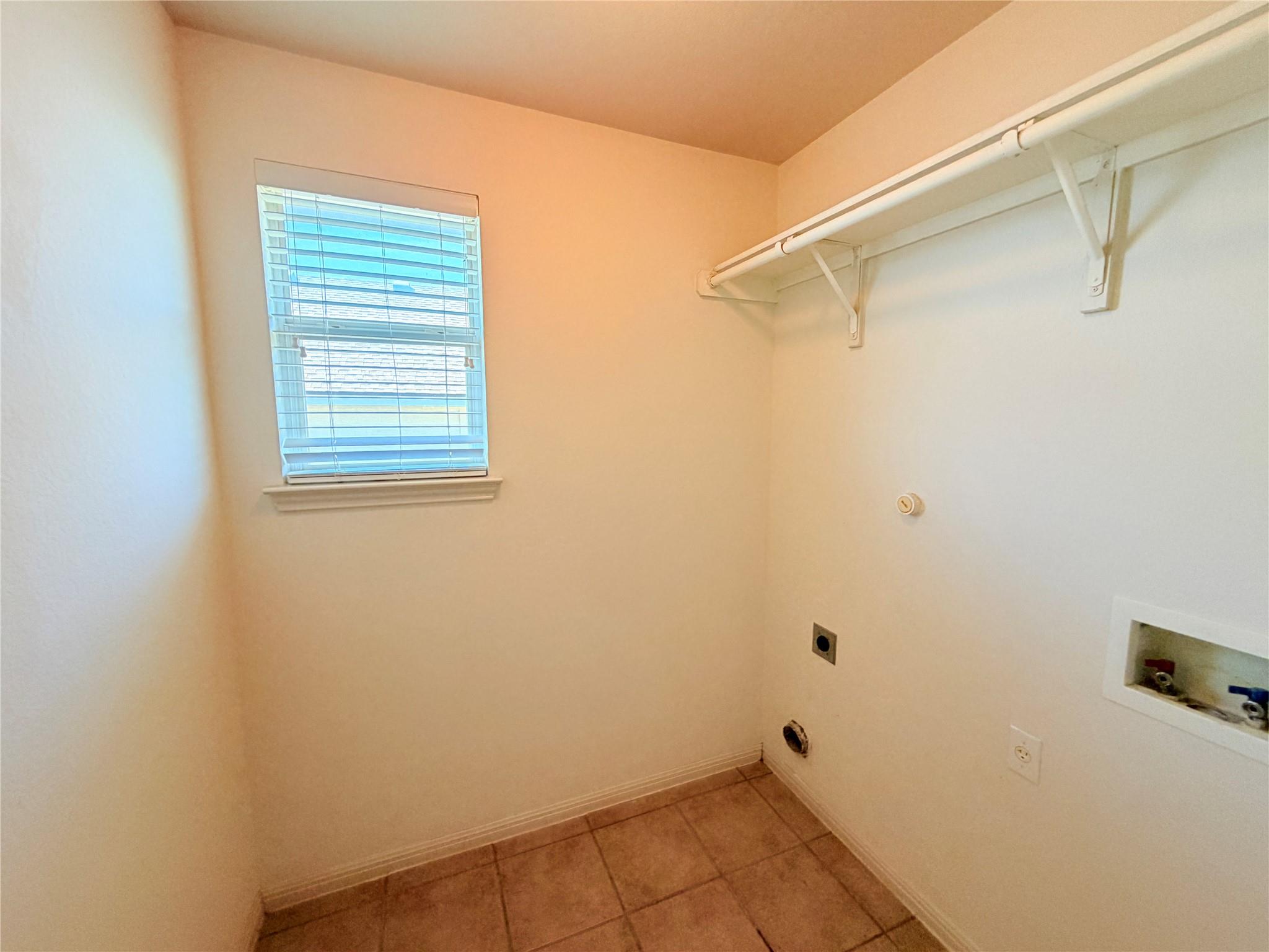 1913 Short Summer Dr, Austin, TX 78754