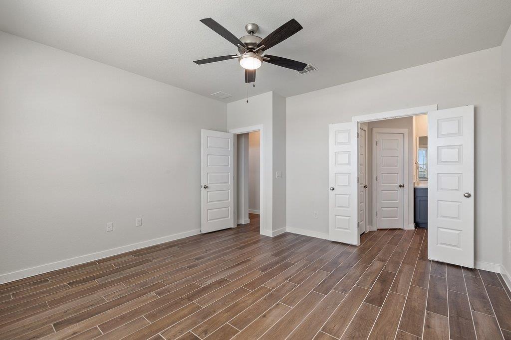 368 Banff Dr, Kyle, TX 78640