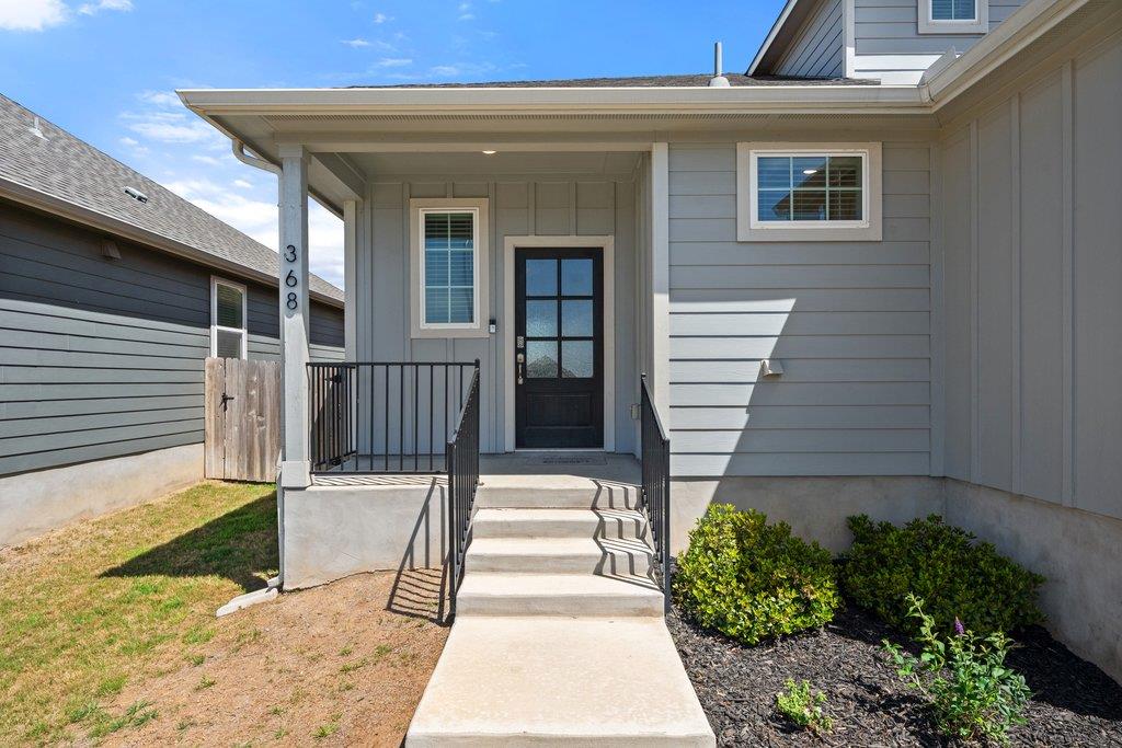 368 Banff Dr, Kyle, TX 78640