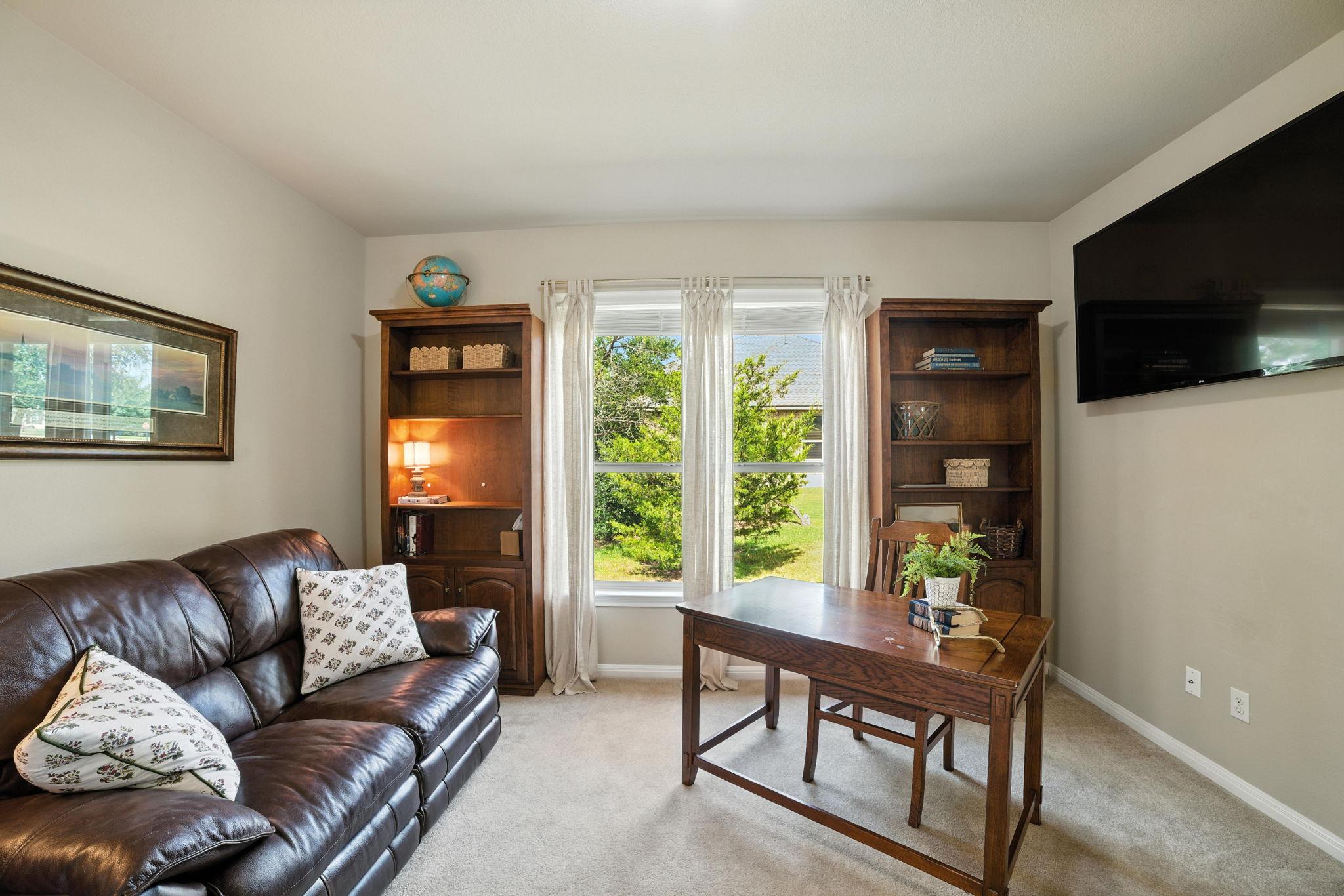 107 Tylee Cir, Bastrop, TX 78602