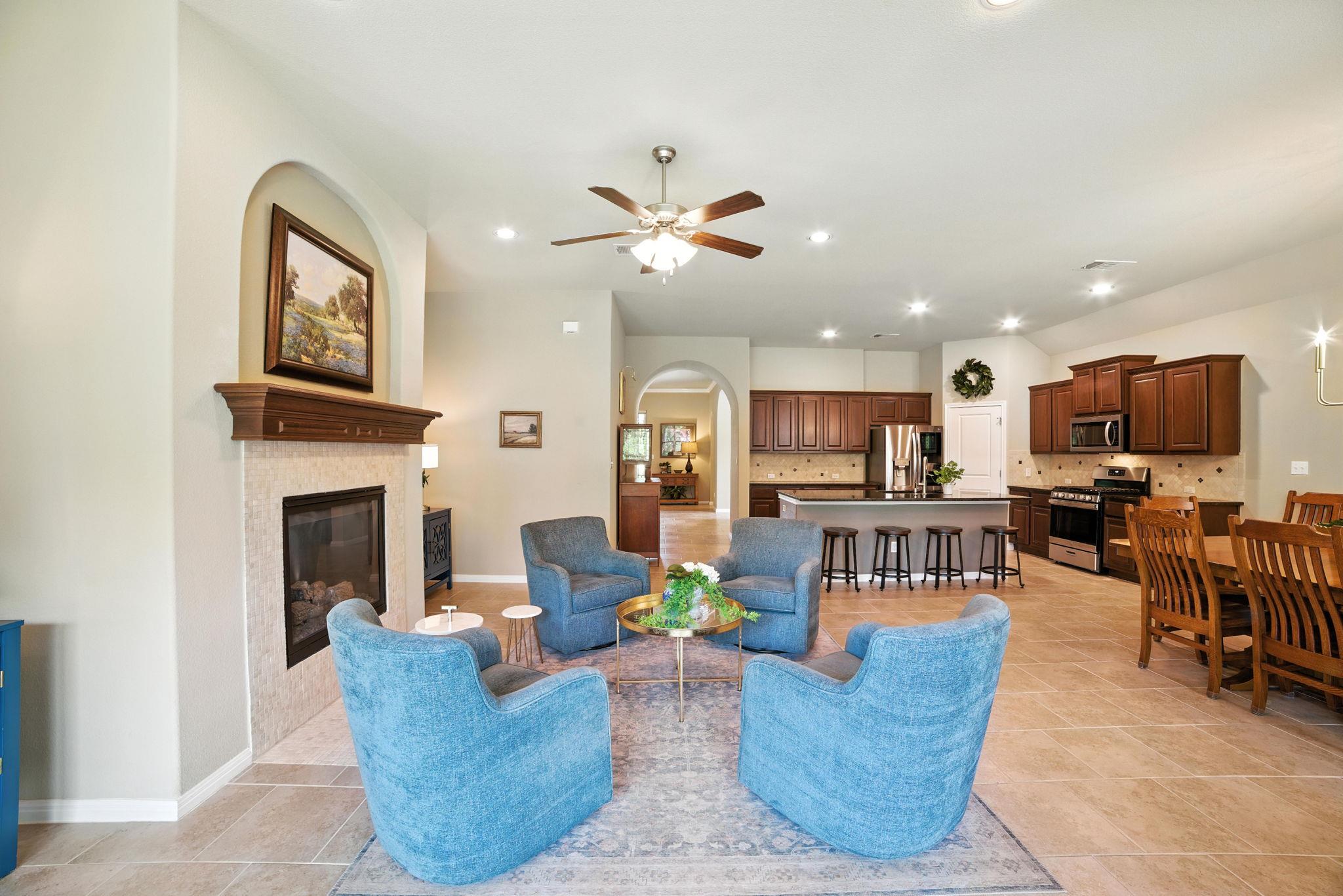 107 Tylee Cir, Bastrop, TX 78602