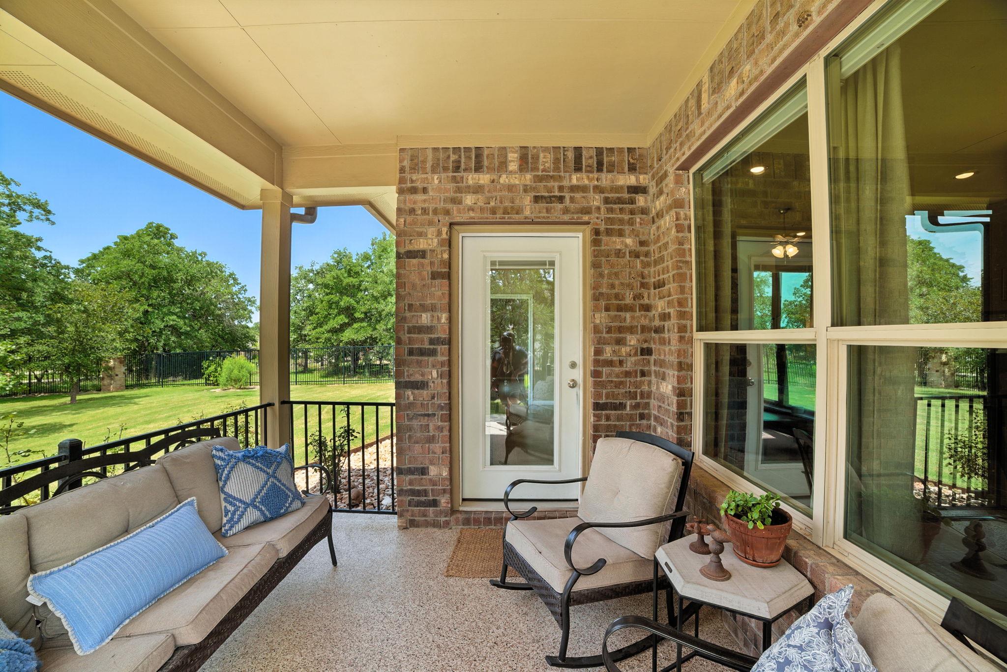107 Tylee Cir, Bastrop, TX 78602