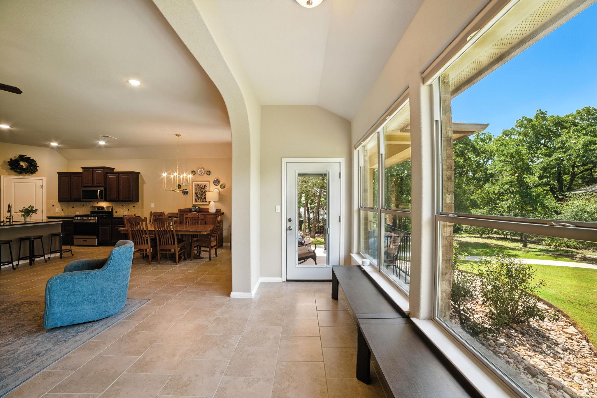 107 Tylee Cir, Bastrop, TX 78602