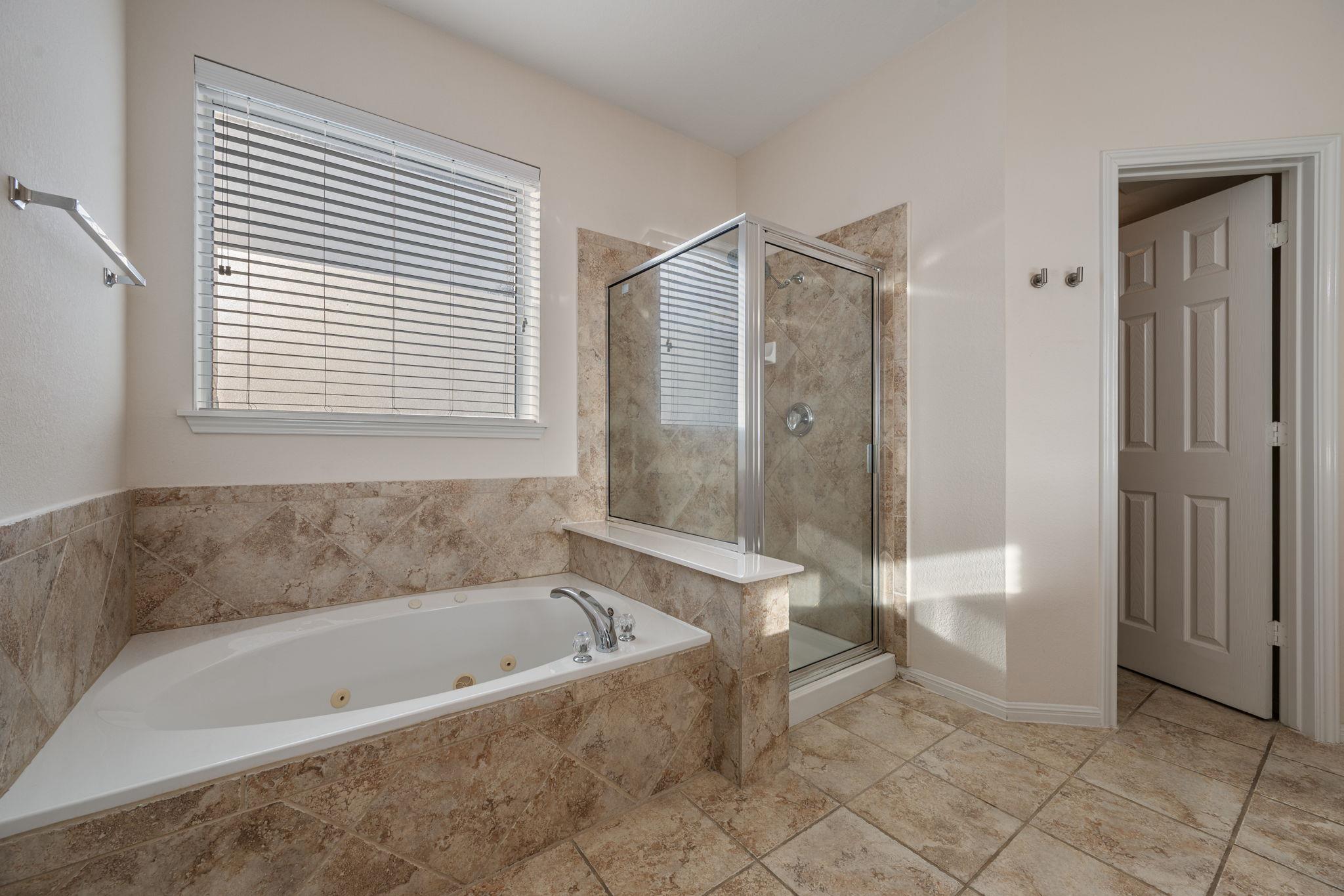 1509 Braxton Valley Cv, Austin, TX 78754