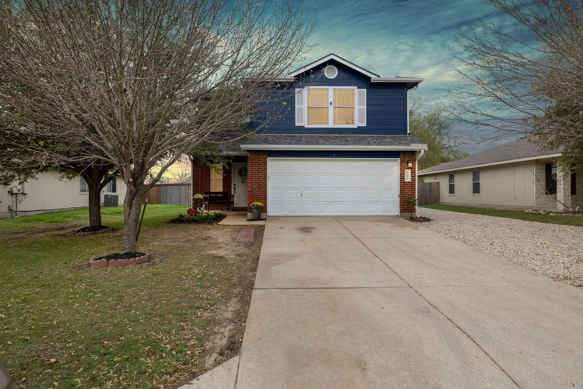 107 Easy St, Hutto, TX 78634