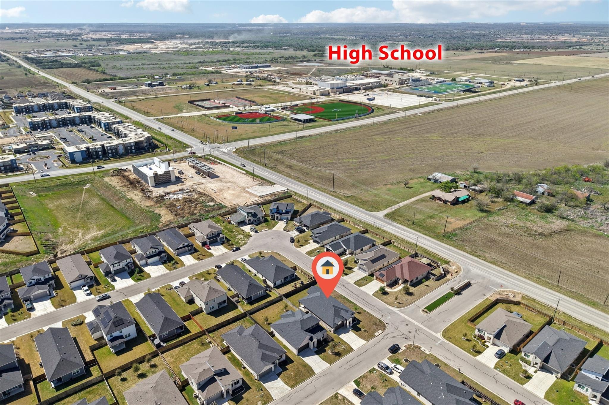 500 Seabiscuit Dr, Jarrell, TX 76537