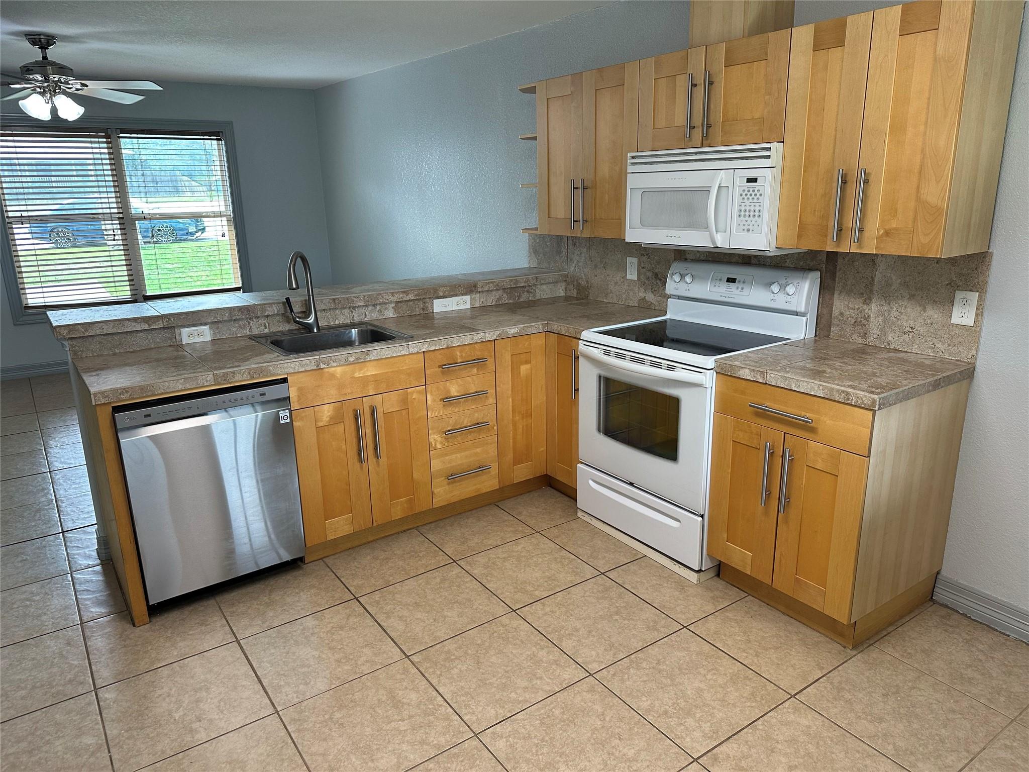 2743 Maple Tree Rd # A, New Braunfels, TX 78130