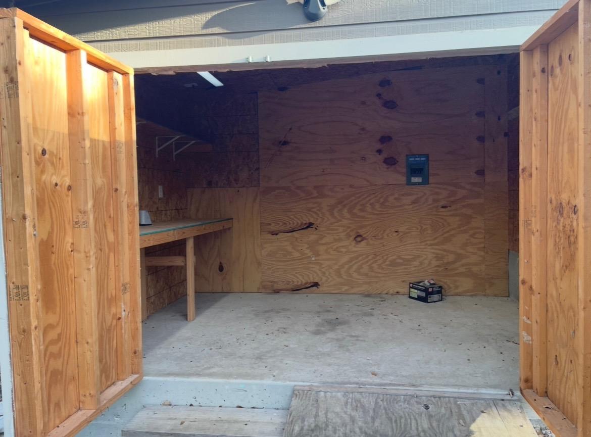 141 Arnold Dr, Canyon Lake, TX 78133