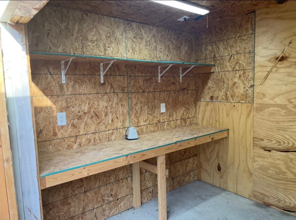 141 Arnold Dr, Canyon Lake, TX 78133